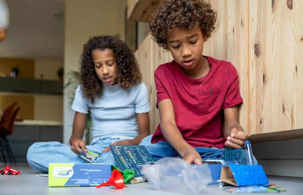 9 subscription boxes for summer learning