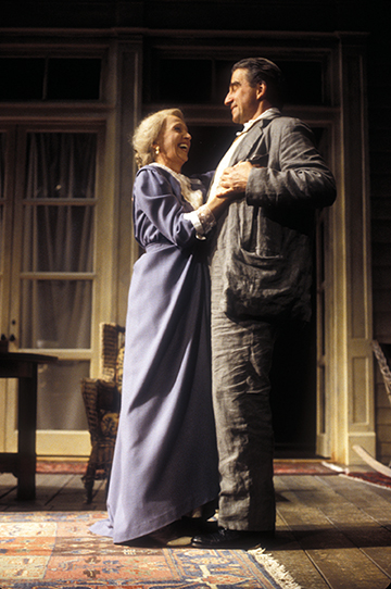 Elizabeth Franz and Sam Waterston in Long Day’s Journey Into Night. Season 1999 – 2000. 